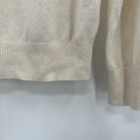 Quince Women’s Ivory Mongolian Cashmere Crew Neck Sweater sz S NWT Soft - Picture 2 of 4